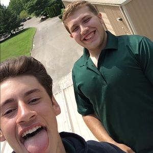 Meet your Posher, Dominic